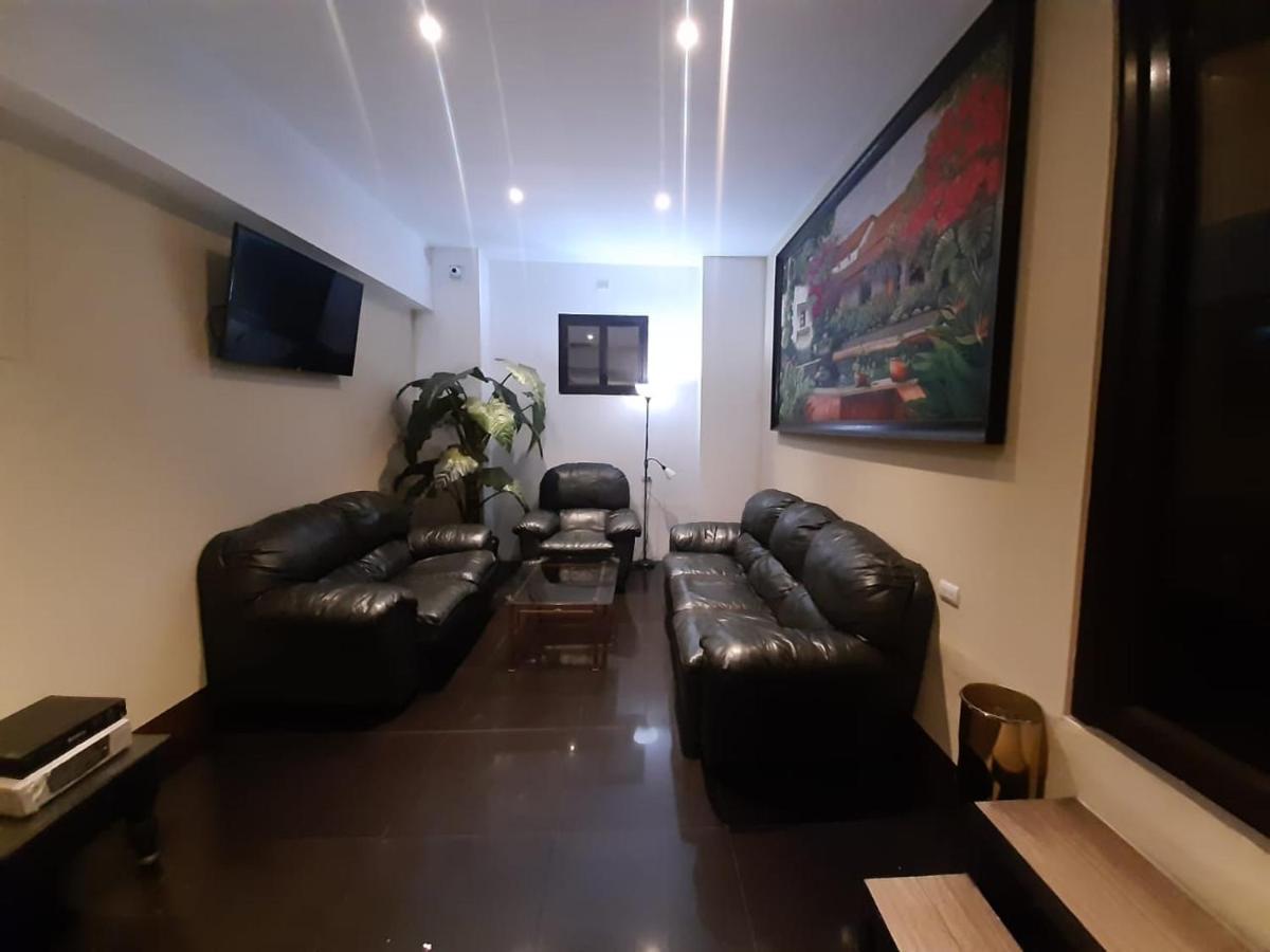 Hotel Posada Proceres Guatemala City Ngoại thất bức ảnh